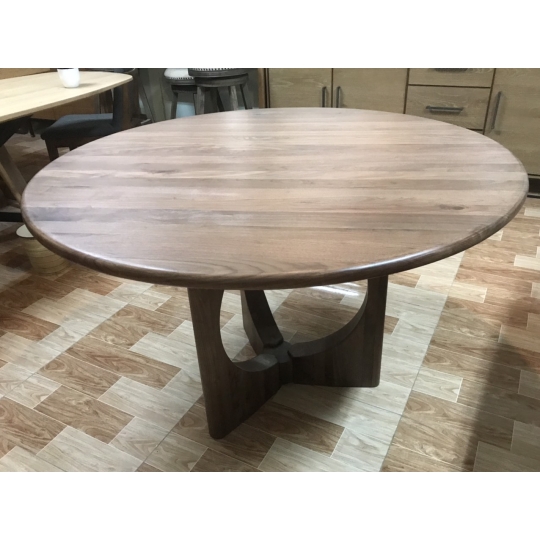 Round Dining Table 